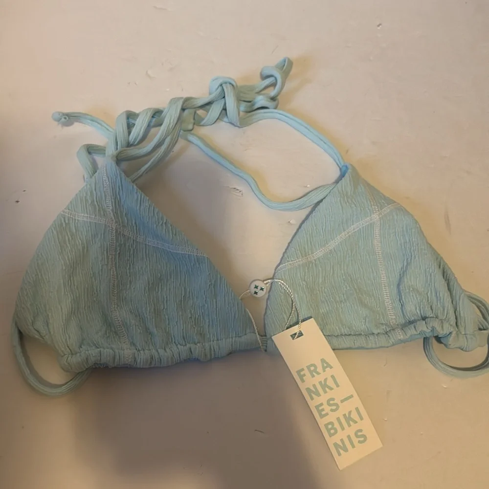 Frankie’s Bikinis top